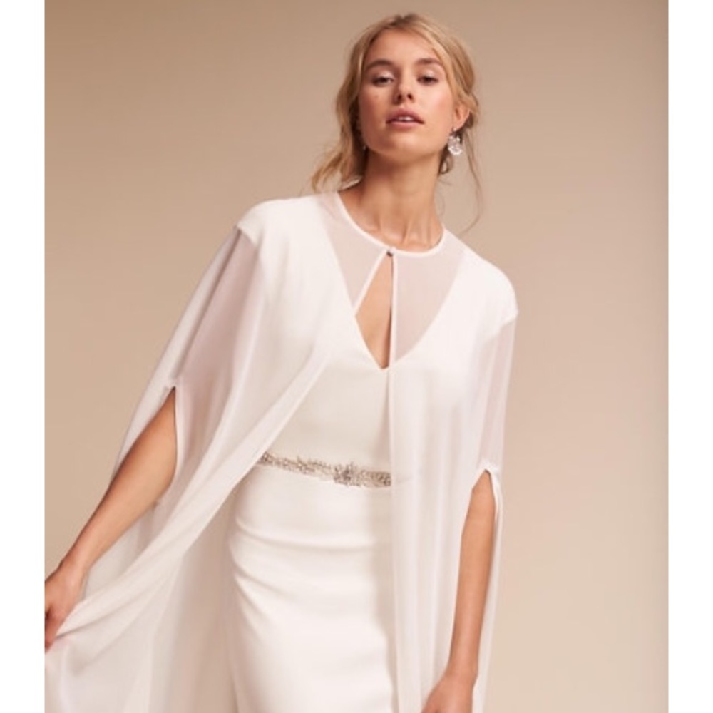 Dorrit Cape